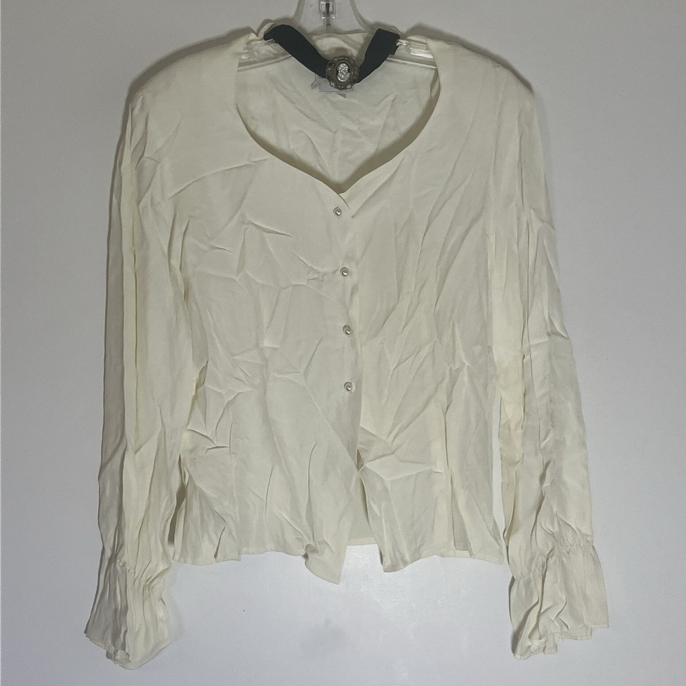 Bentley Top Womens Medium Cream Sweetheart Neck Cameo Choker Button Up Blouse M